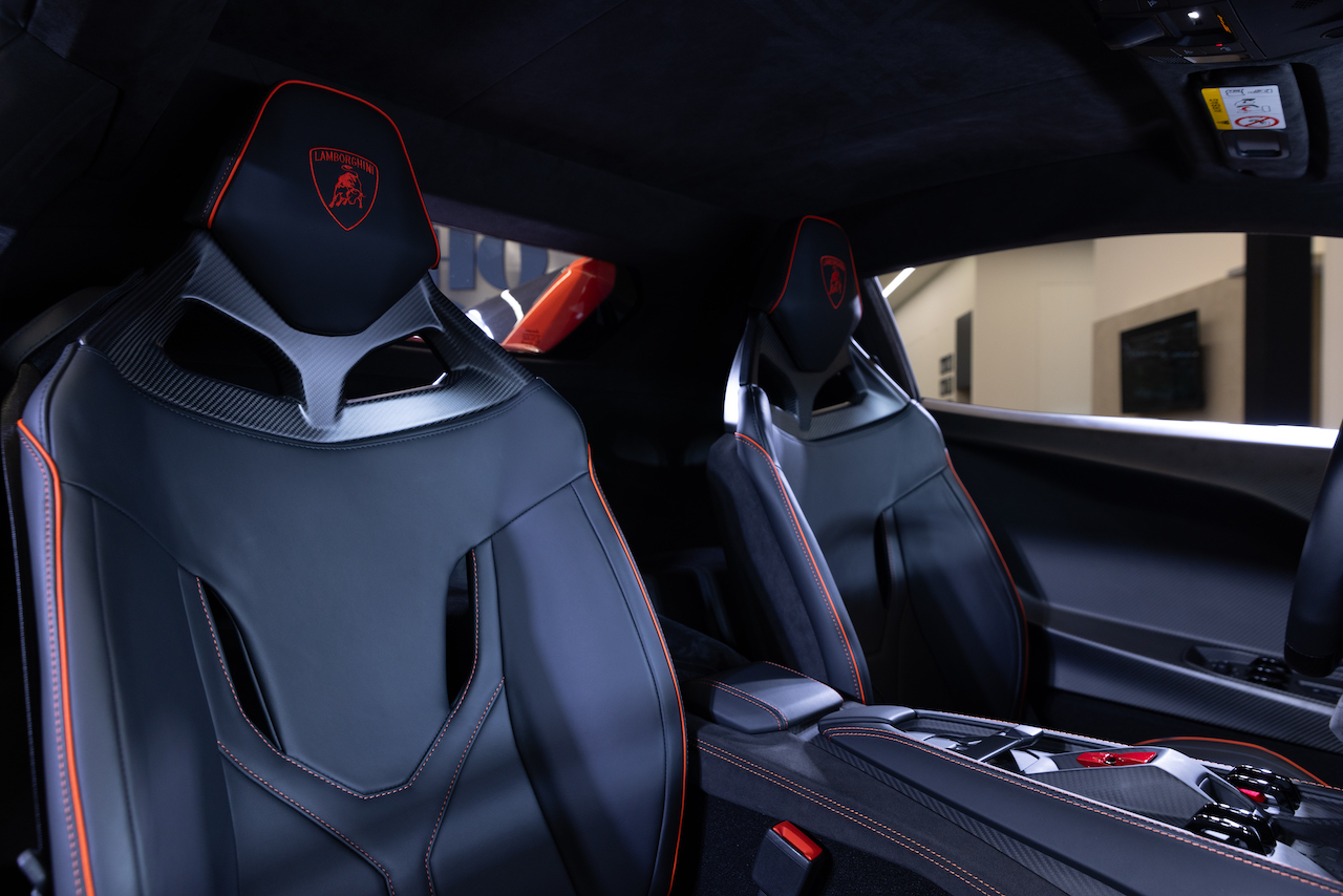 Lamborghini Temerario Alleggerita輕量化版本首度登臺(8)